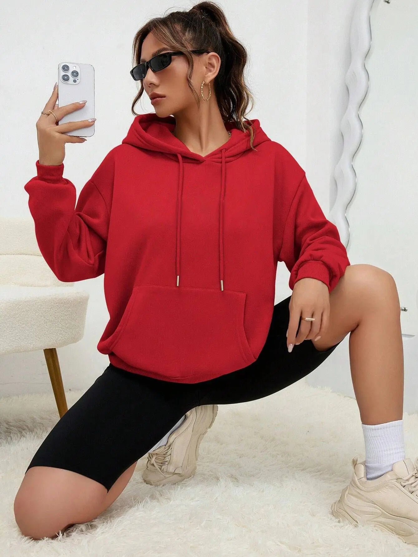 Unisex Loose Fit Solid Color Fleece-Lined Hoodie with Pocket