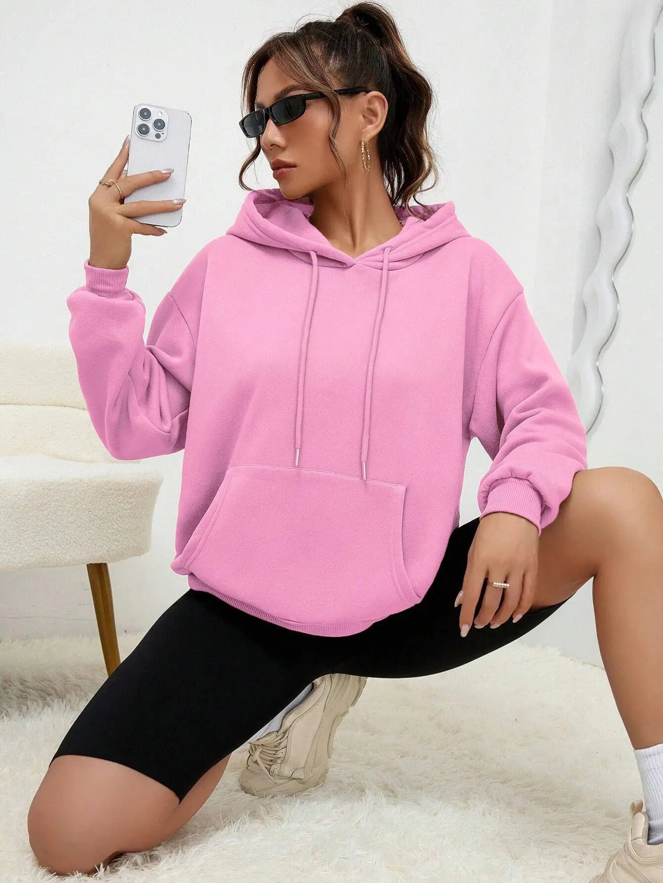 Unisex Loose Fit Solid Color Fleece-Lined Hoodie with Pocket