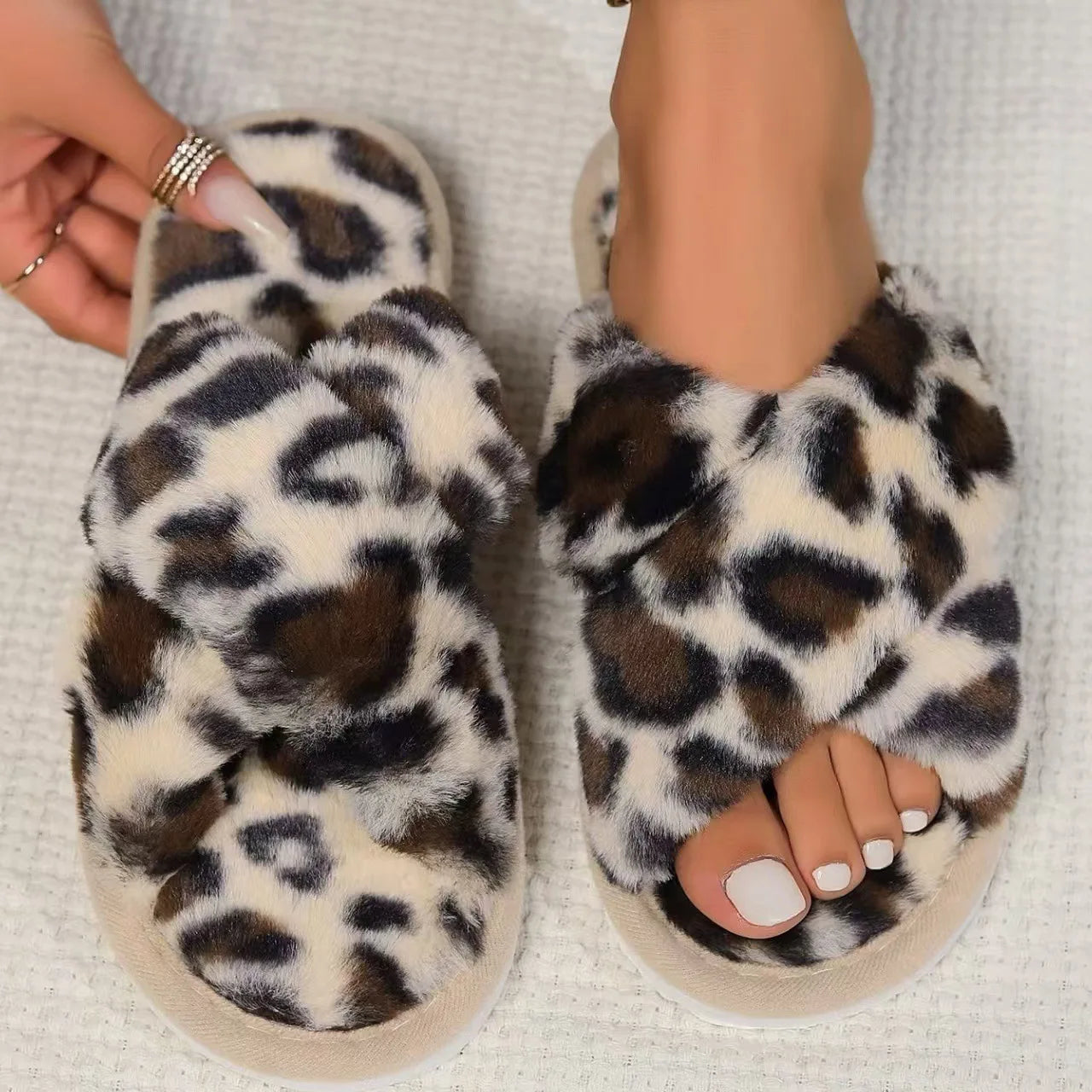 Fuzzy/Fur Women's Warm Anti-Slip Slippers